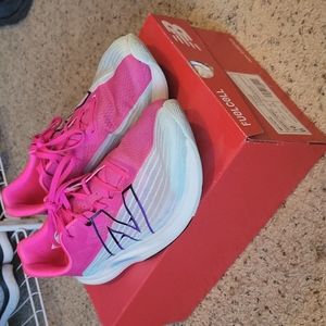 New Balance Fuel Cell Rebel V2